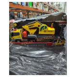 Long haul excavator transport truck