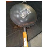 SOLD AS IS WHERE IS NO GUARANTEE OR RETURNS.