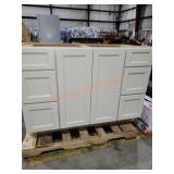 48"ï¿½ 22"ï¿½ 34,5" Base Cabinet