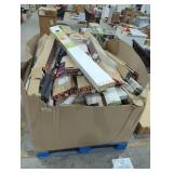 Skid Lot Assorted Size Blinds