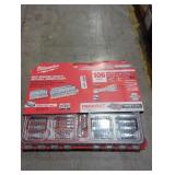 Milwaukee 1/4" & 3/8" SAE Ratchet/Socket Set