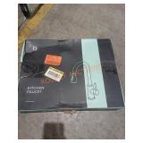 Single Handle Kitchen Faucet