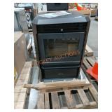 HP61 Pellet Stove 3,000 Sq Ft (RETAIL $2,199)