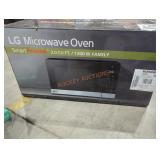 LG NeoChef 2.0 cu.ft. 1200-W Countertop Microwave