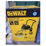 Dewalt 16 Gallon Wet/Dry Vacuum