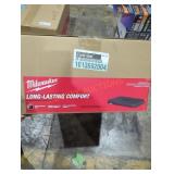 Box Lot of 4 Milwaukee Kneeling Pads