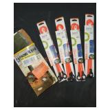 MAY BE DAMAGED OR MISSING PIECES. ITEMS ARE NOT