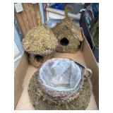 SuperMoss Coffee Cup And Birdhouses