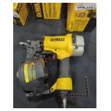DeWalt Pneumatic 15ï¿½ Coil Siding and Fencing