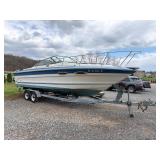 1987 Bayliner 25 Ft. Cabin Cruiser Boat