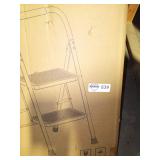 2 step ladder