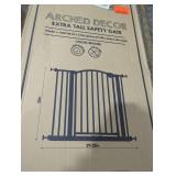 Regalo Bronze Arched Dcor Extra Tall Safety Gate E