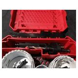 MILWAUKEE hole dozer