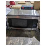 GE 950Watt Microwave Oven