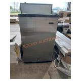 Whynyer Mini Fridge