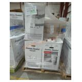 Skid 5 Assorted American Standard Toilets , 5 X