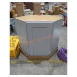 33" Diagonal Cabinet Base DAMAGED