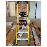 300lb Gorilla Ladder