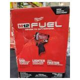 Milwaukee M12 3/8' Stubby Impact Wrench