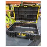 DeWalt Packout, (Grade: B-)