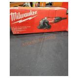 Milwaukee 4 1/2' Small Angle Grinder