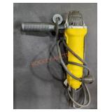 DeWalt Grinder, (Grade: C)