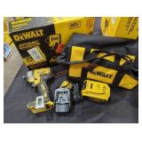 DeWalt Impact Driver Kit, (Grade: B-)