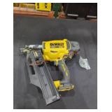 DeWalt 21ï¿½ Plastic Collated Framing Nailer