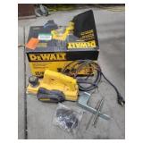 Dewalt  3-1/4' Hand Planer