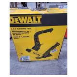 Dewalt 2in1 Flooring Tool