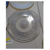 4 decorative plates lot.