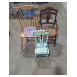 Trio of vintage chairs lot.