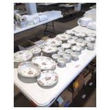 SGK China Floral Pattern Dinnerware