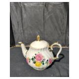 Sadler Teapot