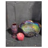 Carnival glass bowl and cup lot.