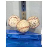3 vintage signed baseballs lot.