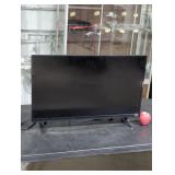 Vizio 39in flat screen tv with no remote.