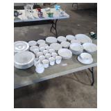 Sango China Scarsdale #8079 Pattern Dishware Set