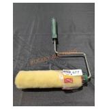Rolling Paint Brush