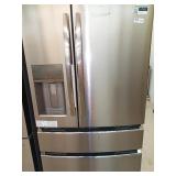 Frigidaire Gallery refrigerator with ice maker