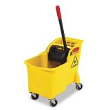 Rubbermaid 31 Qt Mop Bucket & Wringer