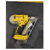 DeWALT 30  Framing Nailer