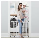 Regalo 1160 White Metal Safety Gate 38.5x30in