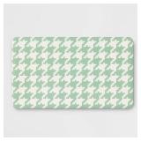 Room Essentials 1'8'x2'10' Houndstooth Rug