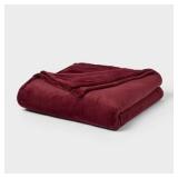 Threshold Full/Queen Plush Blanket Maroon