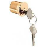 Defender E 2562 Segal SE-1 Keyway lock