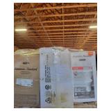 Skid lot of toilet/parts