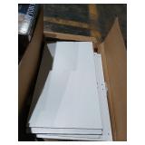 White structure (does not come with a manual)