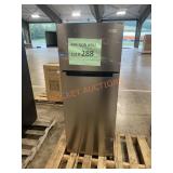 7.2 cu.ft. VISSANI Refrigerator-Freezer