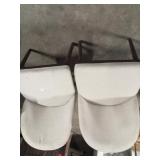 Set of 2 chairs